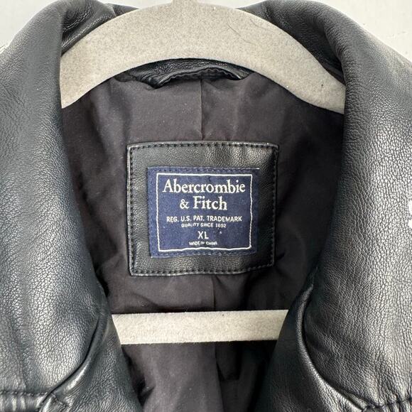Abercrombie & Fitch Faux Leather Daisy Painted Black Moto Jacket Floral Unique - Picture 2 of 14